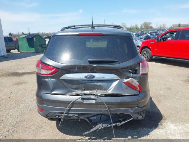 1FMCU9J96GUB20757 Ford Escape Titanium