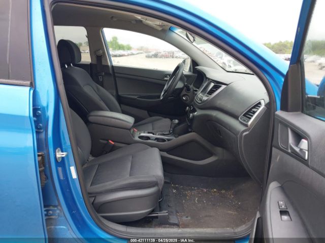 KM8J33A4XJU641063 Hyundai TUCSON SEL