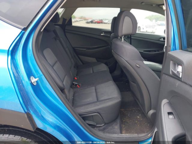 KM8J33A4XJU641063 Hyundai TUCSON SEL
