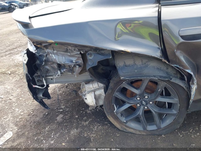 2C3CDXBG1KH589096 Dodge Charger Sxt Rwd