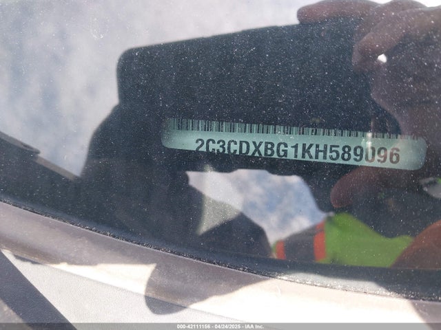 2C3CDXBG1KH589096 Dodge Charger Sxt Rwd