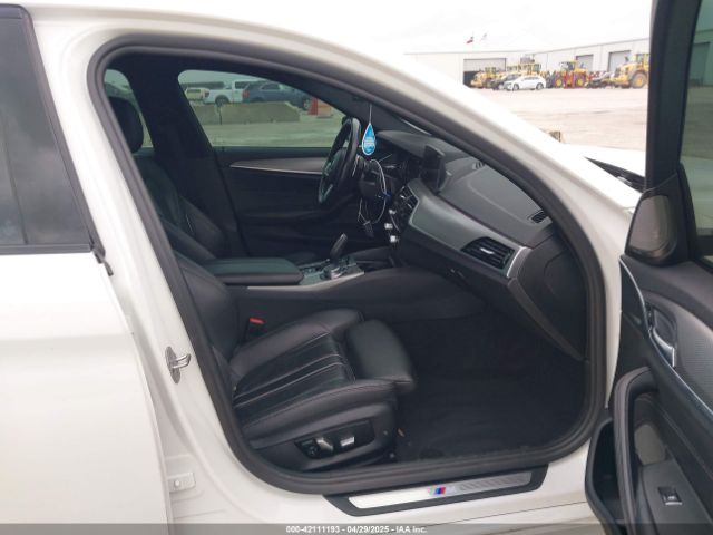 2019 BMW 530E WBAJA9C58KB389245 Photo 4