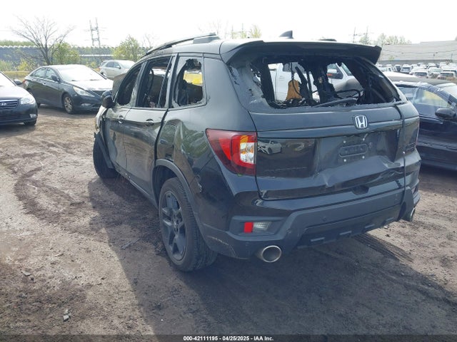 5FNYF8H87RB000750 Honda Passport Awd Black