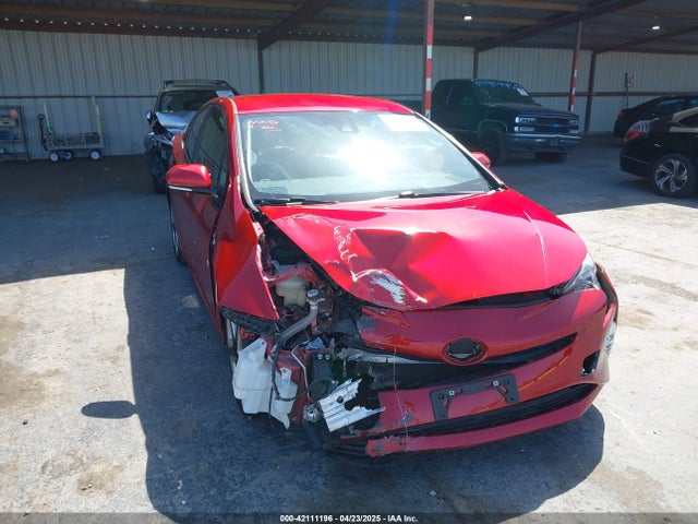 JTDKARFU1G3508166 Toyota Prius Three Touring