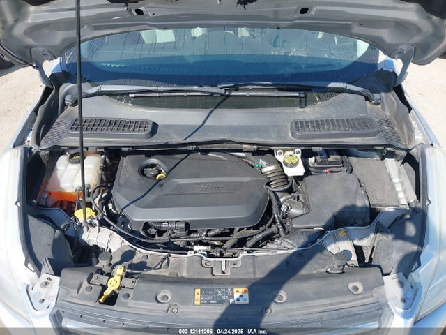 1FMCU9GX1EUB48145 Ford ESCAPE SE