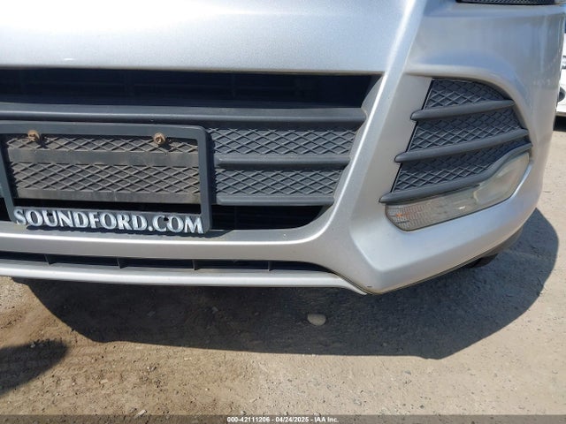 1FMCU9GX1EUB48145 Ford ESCAPE SE