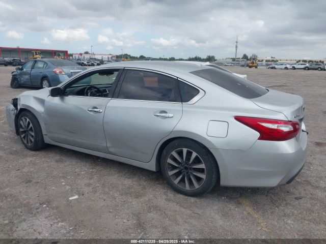 1N4AL3AP7HC188945 Nissan Altima 2.5 Sv