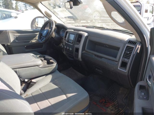 3C6JR6DG9GG376049 RAM 1500 Tradesman