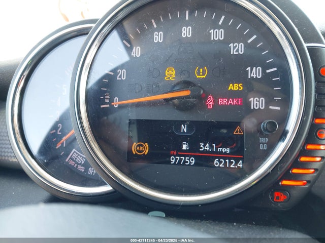 2017 MINI HARDTOP WMWXP5C39H2D71459 Photo 6