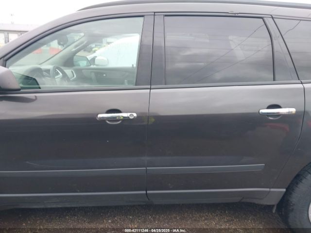 1GNKRFKDXFJ107942 Chevrolet Traverse Ls