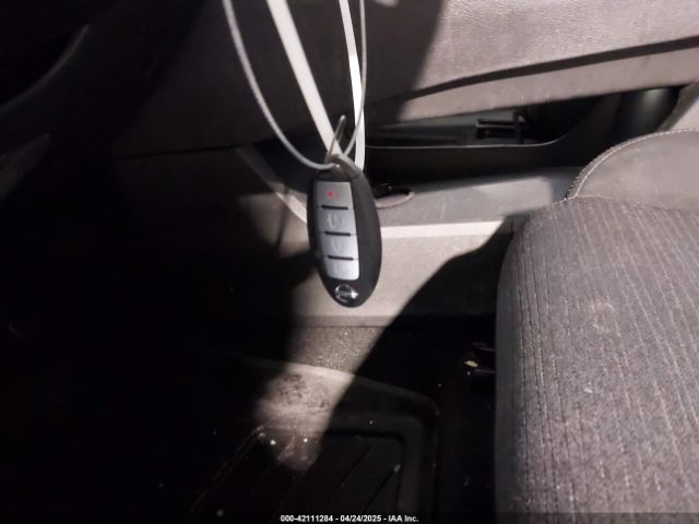 5N1AT3BA5MC733308 Nissan Rogue Sv Fwd