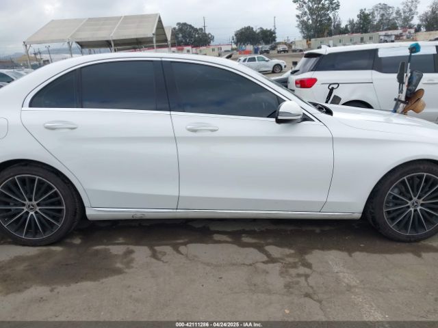 55SWF8DBXKU305138 Mercedes-Benz C 300