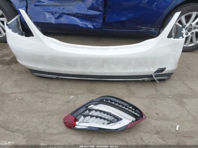 55SWF8DBXKU305138 Mercedes-Benz C 300
