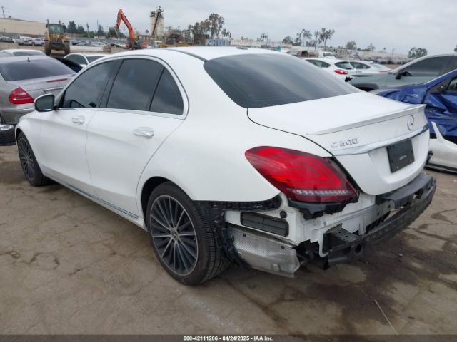 55SWF8DBXKU305138 Mercedes-Benz C 300