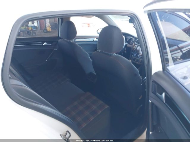 3VW5T7AU0GM022205 Volkswagen Golf Gti S 4-door