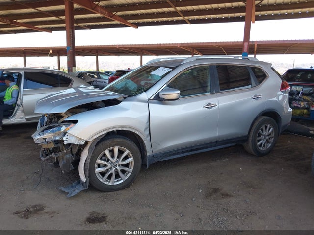 5N1AT2MT9LC795169 Nissan Rogue Sv Fwd