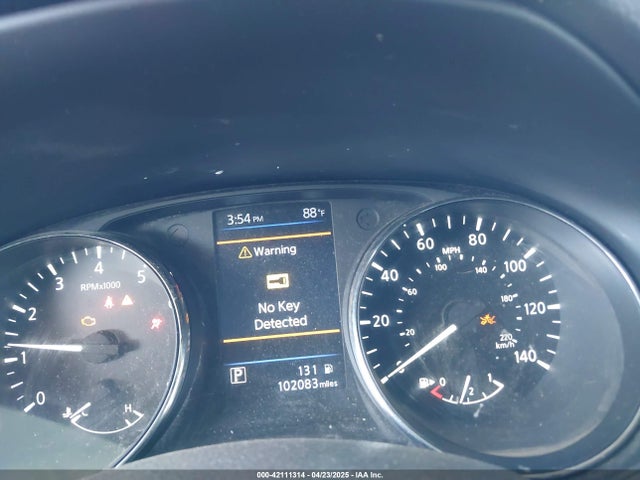 5N1AT2MT9LC795169 Nissan Rogue Sv Fwd
