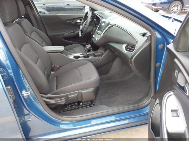 1G1ZD5ST9RF235211 Chevrolet lfv