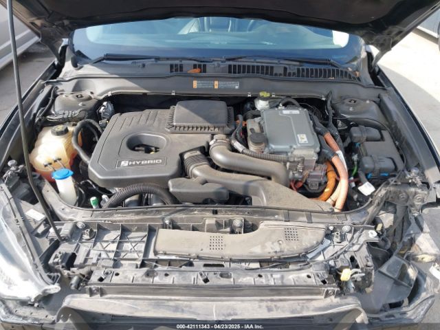 3FA6P0RU6JR115236 Ford Fusion Hybrid Titanium