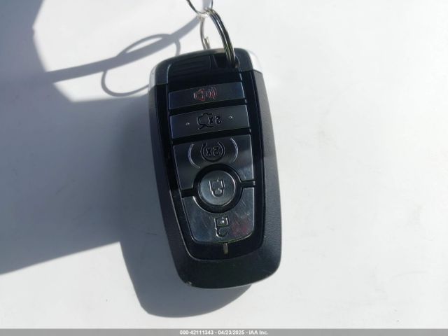 3FA6P0RU6JR115236 Ford Fusion Hybrid Titanium