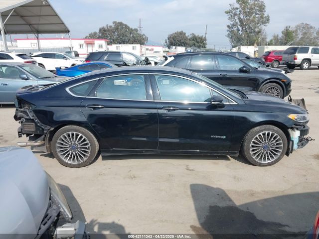 3FA6P0RU6JR115236 Ford Fusion Hybrid Titanium