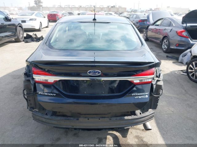 3FA6P0RU6JR115236 Ford Fusion Hybrid Titanium