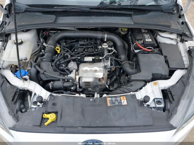 1FADP3KE8GL331379 Ford FOCUS SE