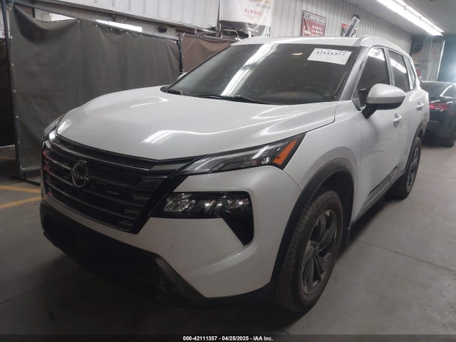 JN8BT3BA0RW355238 Nissan Rogue Sv Fwd