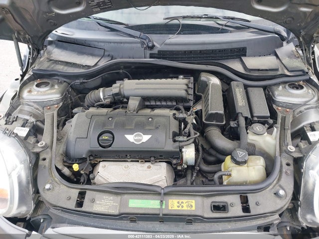 2010 MINI COOPER WMWMF3C54ATZ21451 Photo 9