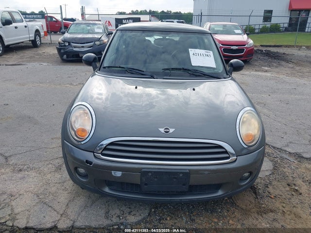 2010 MINI COOPER WMWMF3C54ATZ21451 Photo 5