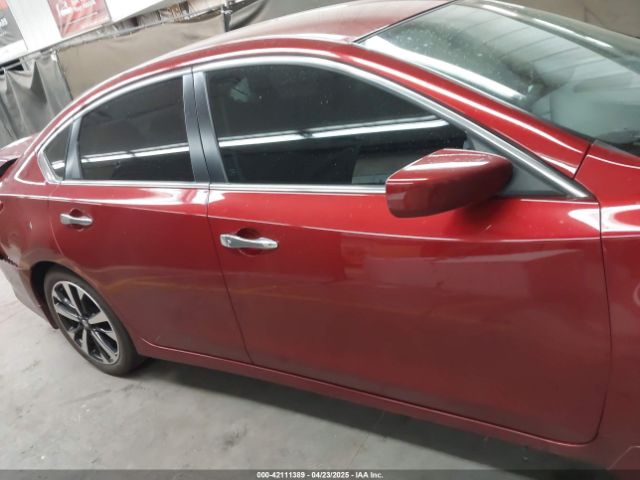 1N4AL3AP4JC120138 Nissan Altima 2.5 Sr
