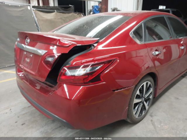 1N4AL3AP4JC120138 Nissan Altima 2.5 Sr