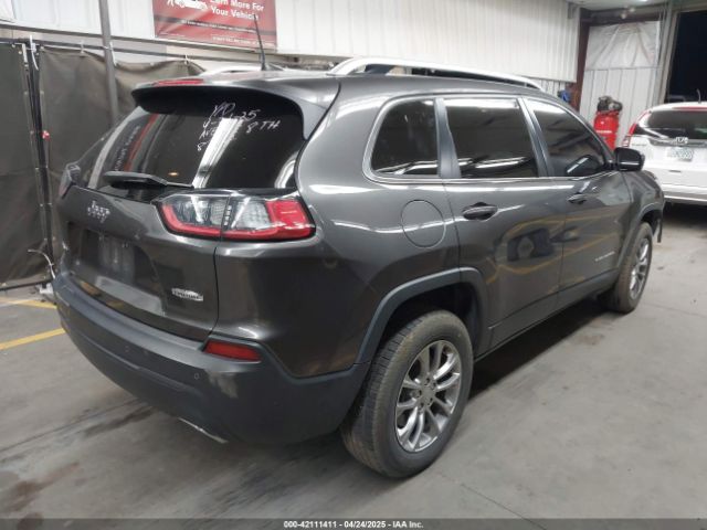 1C4PJMLXXKD315119 Jeep Cherokee Latitude Plus 4x4