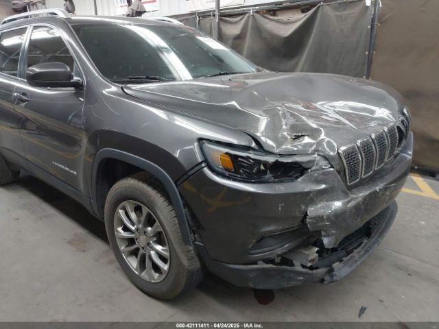 1C4PJMLXXKD315119 Jeep Cherokee Latitude Plus 4x4