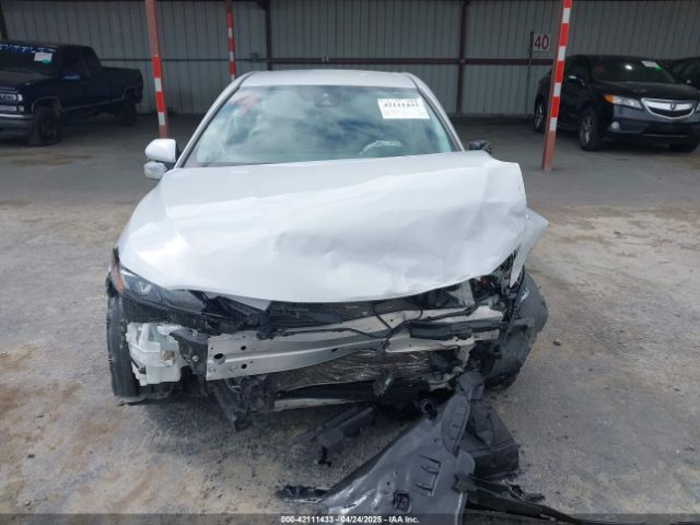 4T1T11AK8NU066162 Toyota CAMRY SE