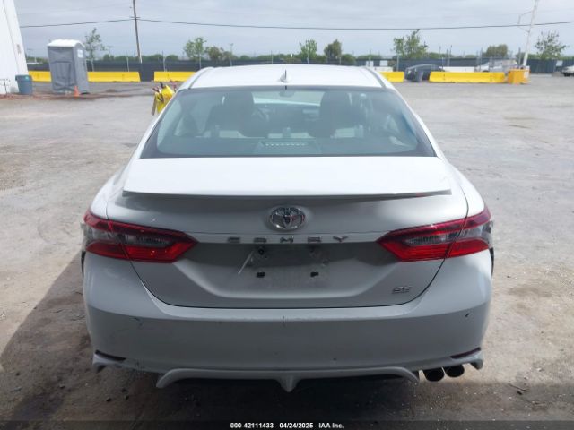 4T1T11AK8NU066162 Toyota CAMRY SE