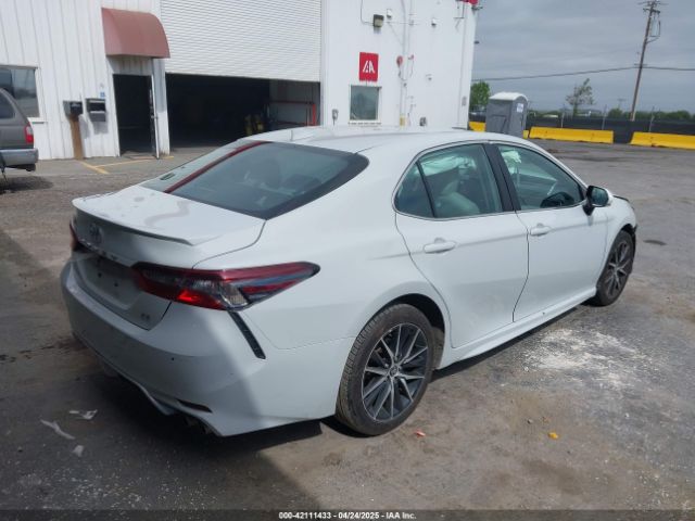 4T1T11AK8NU066162 Toyota CAMRY SE
