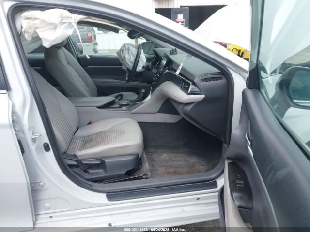 4T1T11AK8NU066162 Toyota CAMRY SE