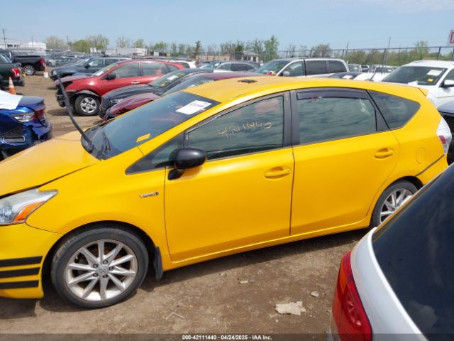 JTDZN3EU6EJ006859 Toyota Prius V Five
