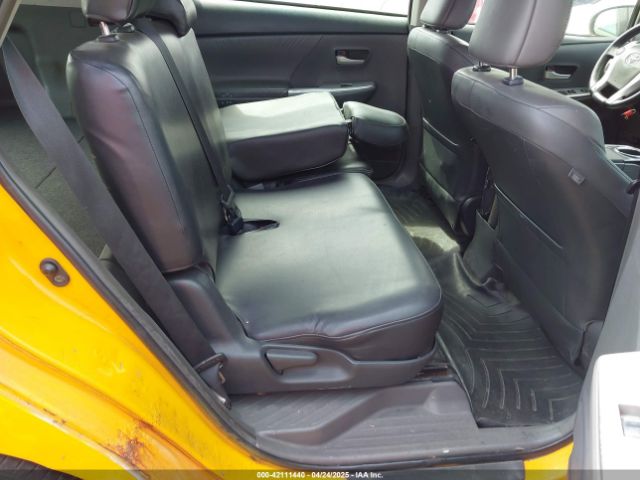 JTDZN3EU6EJ006859 Toyota Prius V Five