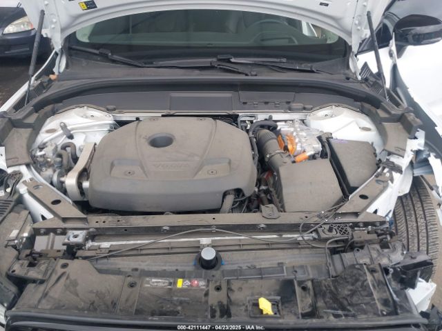 2024 VOLVO XC60 RECHARGE PLUG-IN HYBRID YV4H60DM9R1805451 Photo 9