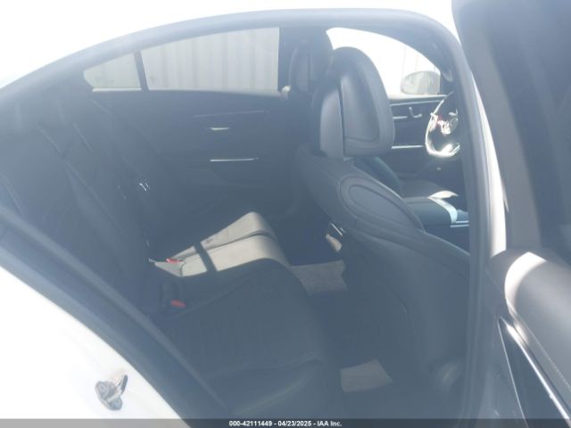W1KAF4GB4NR056209 Mercedes-Benz C 300 Sedan