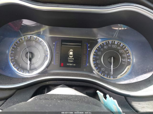 1C3CCCAB2GN189998 Chrysler 2016
