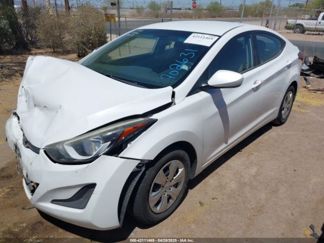 5NPDH4AE3GH702631 Hyundai ELANTRA SE