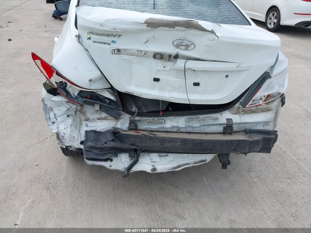 KMHCT4AE1GU133578 Hyundai ACCENT SE