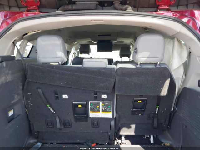 5TDZRKEC0MS038956 Toyota Sienna Limited