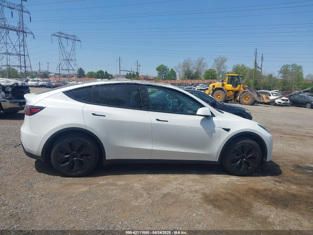 7SAYGDED7SA378872 Tesla Model Y Long Range Dual Motor All-wheel Drive