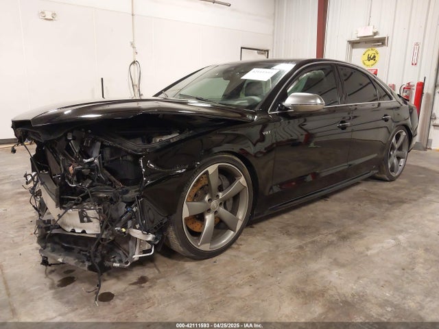 2016 AUDI S8 WAUJSAFD6GN001243 Photo 1