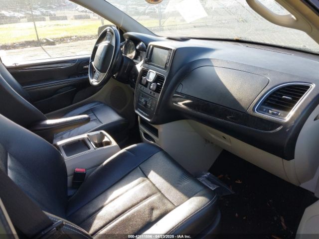 2C4RC1BG1ER453684 Chrysler Town & Country Touring