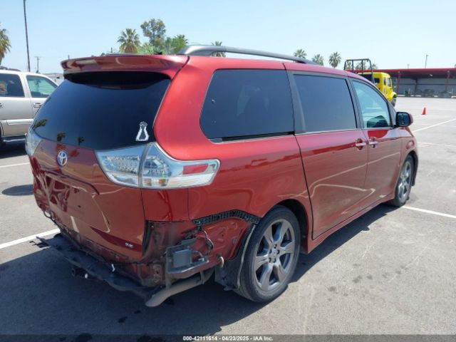 5TDXZ3DC6HS808999 Toyota Sienna Se 8 Passenger